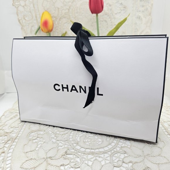 MIROIR DOUBLE FACETTES Limited-Edition Mirror Duo 155-Rouge Noir - Picture 7 of 8